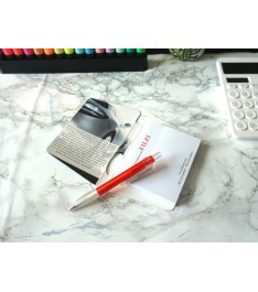 Set Post it con copertina personalizzata e penna con Logo su scrivania