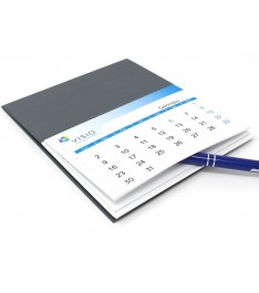 Calendario da tavolo con base rigida e fogli con i mesi