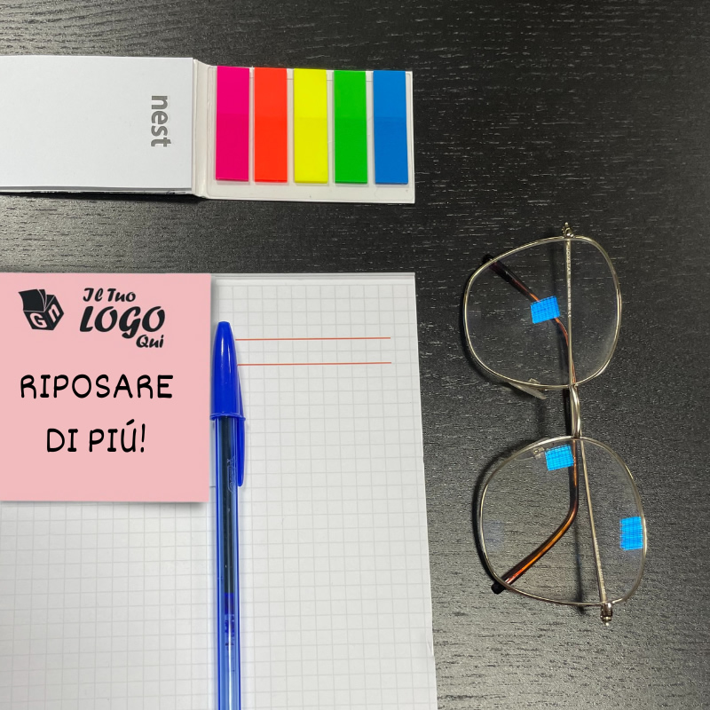 Buoni Propositi 2023: Riposare di più. Appuntalo su un Post-it!