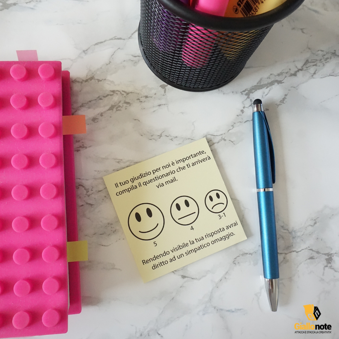 recensione con post-it