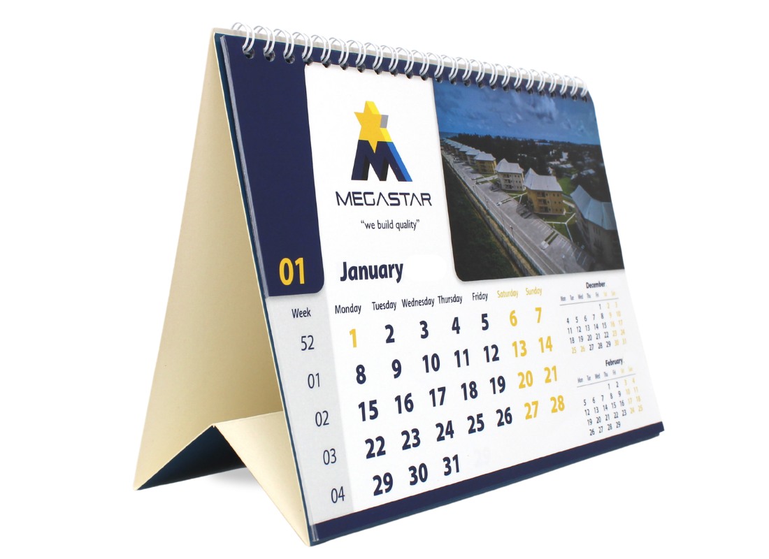 Base triangolare pieghevole in cartoncino del calendario da tavolo con spirale